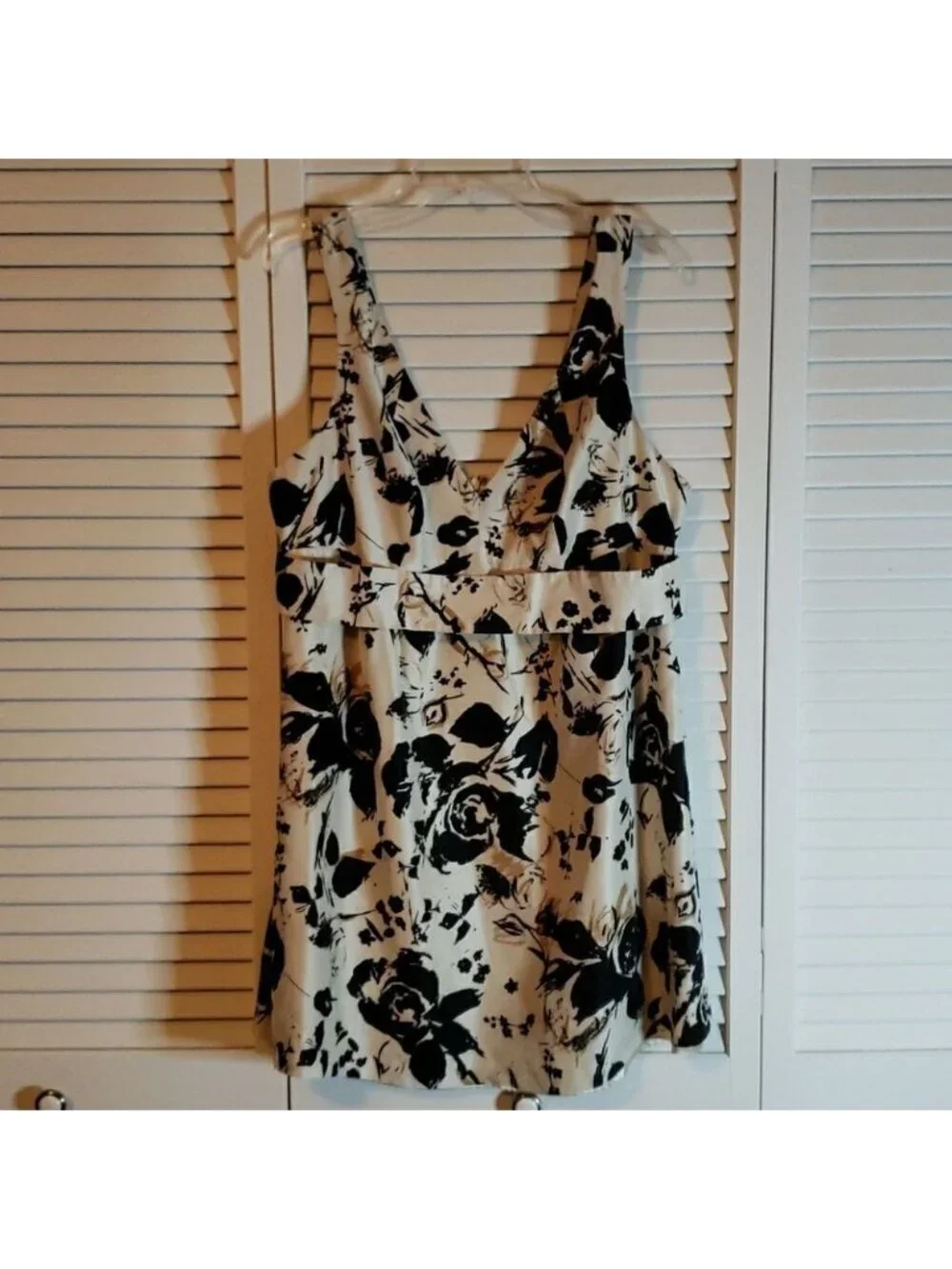 Satin Spring Time Top - Picture 1 of 2